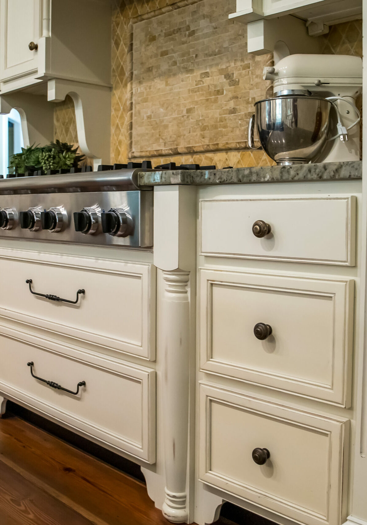 kitchen with hardwood floors | Floor to Ceiling